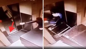 Shocking Lift Mishap: Trailing Rope Causes Disaster!