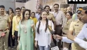 'It is your duty...': Hema Malini, daughter Esha Deol urges citizens to vote