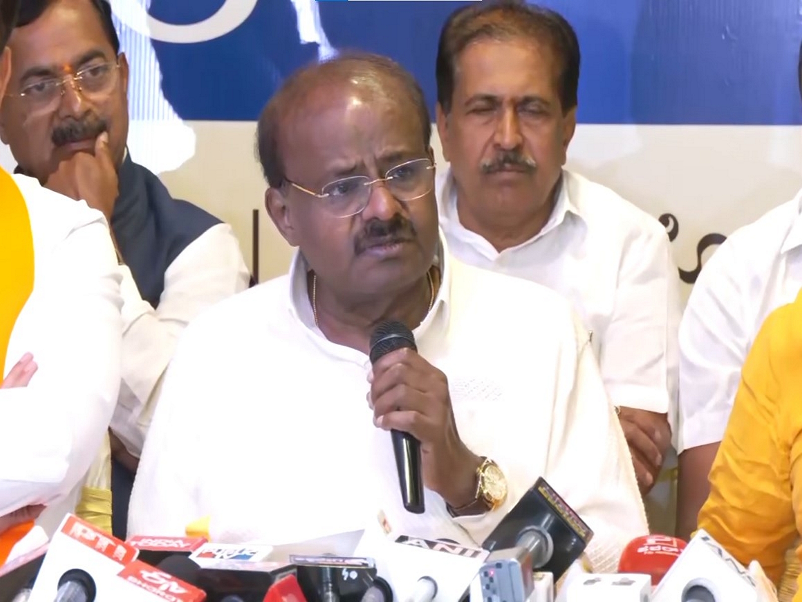 HD Kumaraswamy accuses Congress of propagating 'misinformation' against VB-G RAM G Act