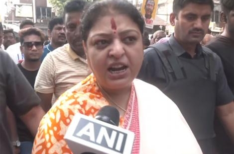BJP's Priyanka Tibrewal leads protest against expelled TMC leader Sandipan Saha's residence in Kolkata