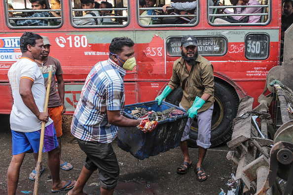 Municipal workers_Dhiraj Singh/Bloomberg via Getty Images