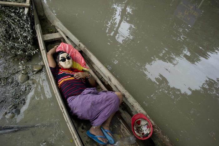 11-Myanmar_Floods_AFP PHOTO / Ye Aung THU