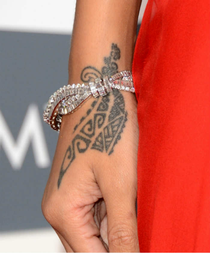 Rihanna-henna-tattoo-file-photo