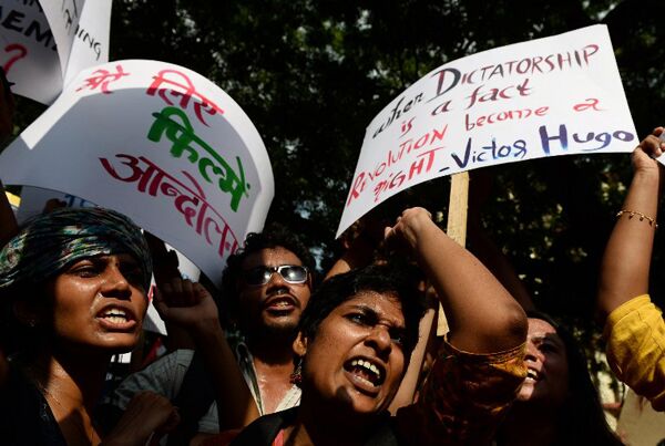 (Wire) FTII. AFP PHOTO/SAJJAD HUSSAIN