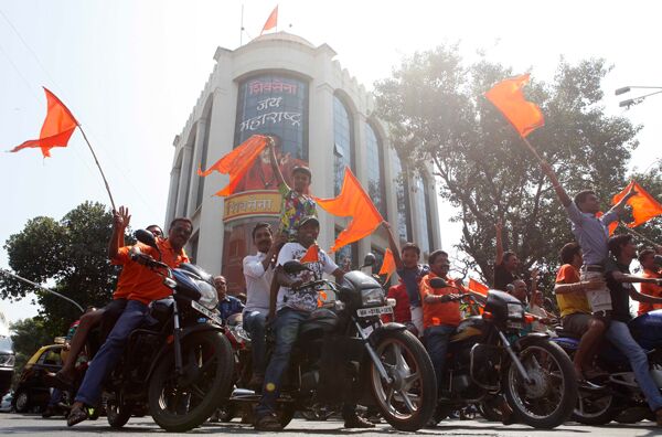 (Wire) Shiv Sena. Photo: Kalpak Pathak/Hindustan Times via Getty Images