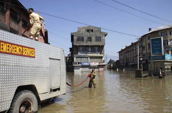 KAsmir/Photo by Waseem  Andrabi/Hindustan Times via Getty Images
