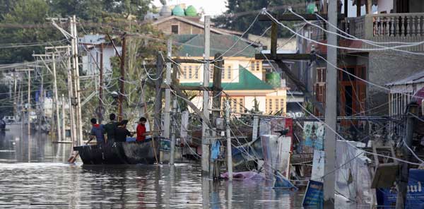 Kashmir/Photo by  Nitin Kanotra/Hindustan Times via Getty Images