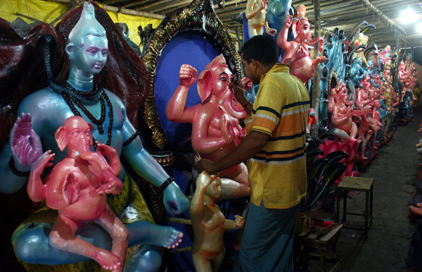 Ganesha 2/Live/Bidesh Manna/Hindustan Times via Getty Images