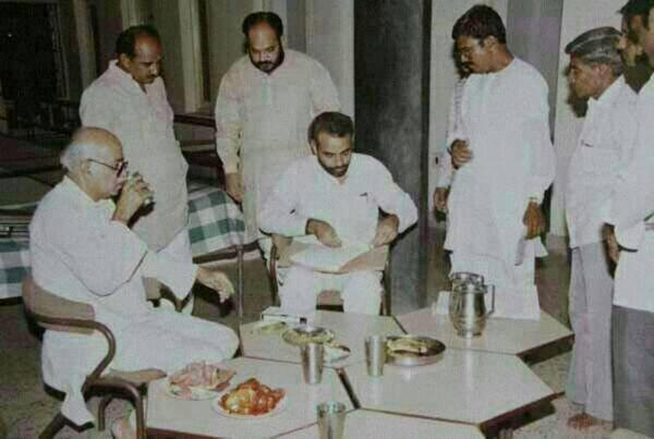 Modi Old Photo 5