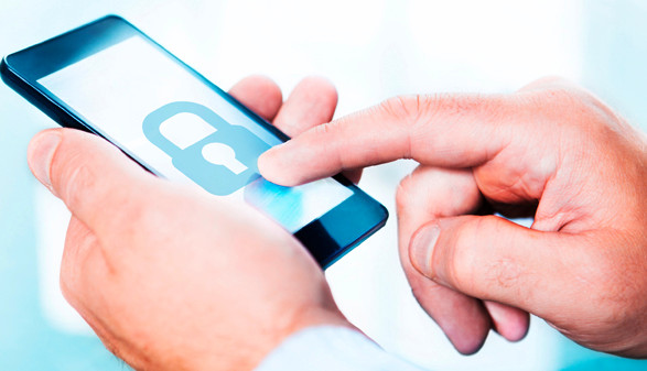 mobile-Security-2-1441011497.jpg