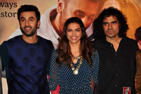 Deepika-Ranbir-Tamasha-trailer-launch7