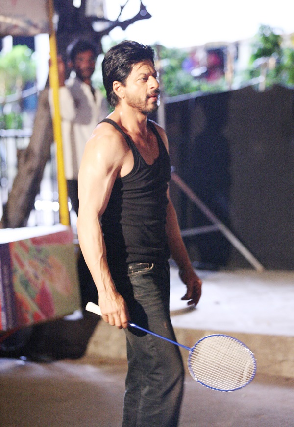 Shah Rukh Khan Dilwale Badminton 5