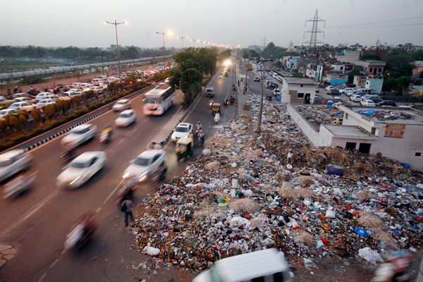 SWACCH-BHARAT_EMBED2_CATCH-NEWS_GettyImages-476868900.jpg