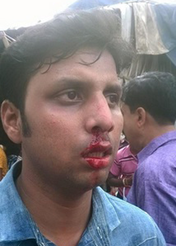 KOLKATA-VIOLENCE_EMBED_abp-ananda-reporter.jpg