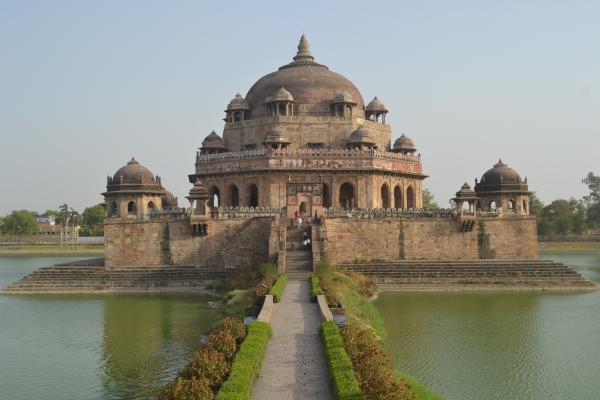 Sasaram Tomb. Photo: Wiki Commons