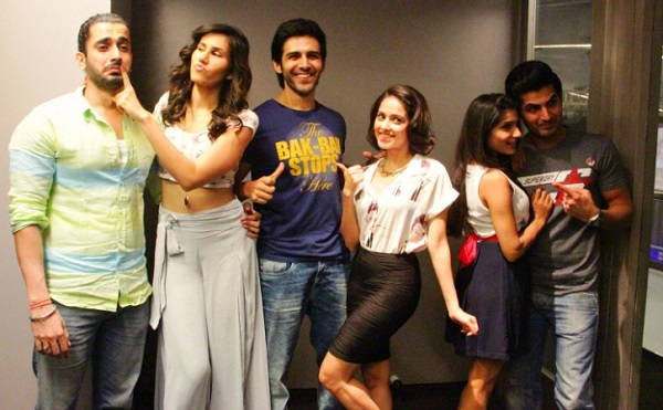 Pyaar Ka Punchnama 2 - Movie Review Image 2