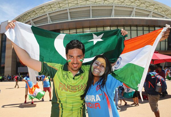 India-Pakistan cricket fans. Photo: Scott Barbour/Getty Images