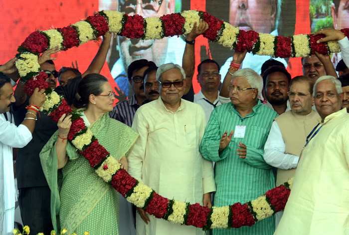 lalu-sonia-nitish_embed_getty images