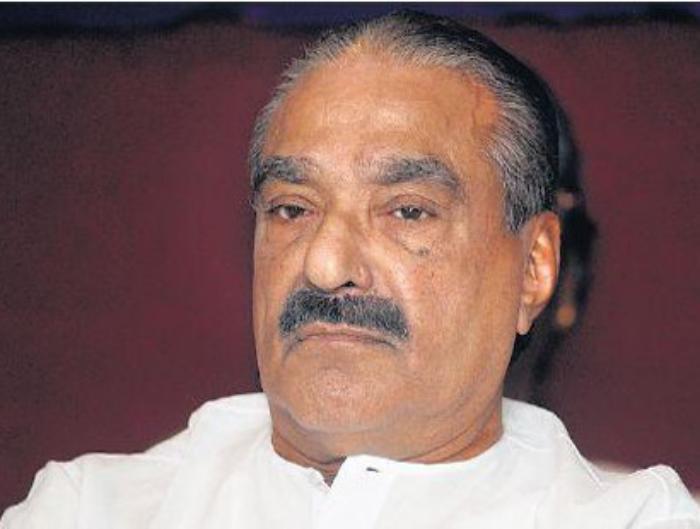 k m MANI.jpg