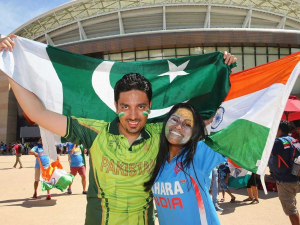 India and Pakistan fans_PTI