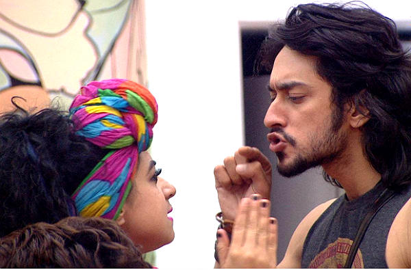 Rishabh-Sinha-Priya-Malik-Bigg-Boss9-Colors