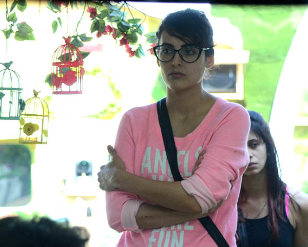 Mandana-Karimi-Colors-Bigg-Boss9