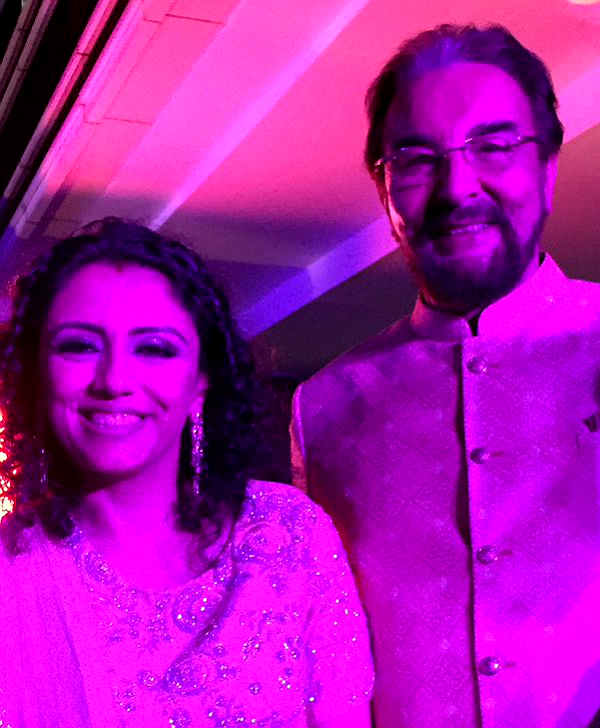 Kabir-Bedi-Parveen-Dusanj-wedding-pics-Twitter4