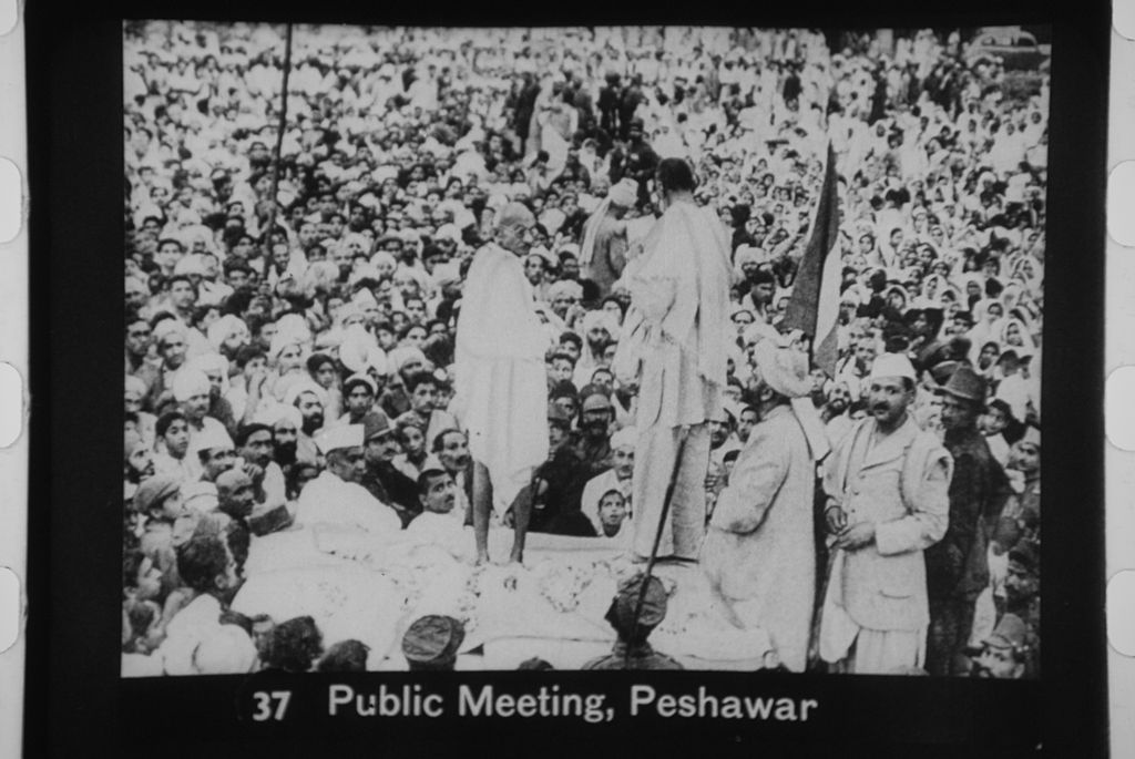 Gandhi, khan abdul gaffar khan in Peshwar