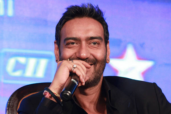 Ajay-Devgn-smile-IANS-600