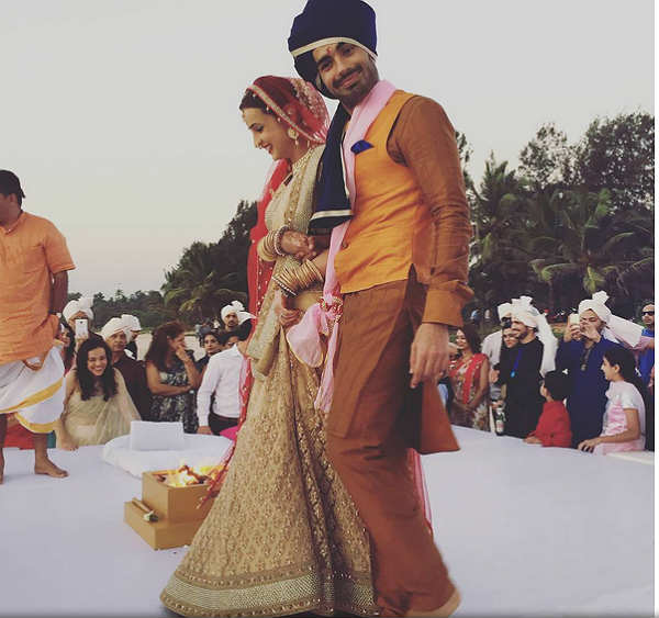 Sanaya-Irani-Mohit-Sehgal-wedding5-Instagram/ Twitter-600