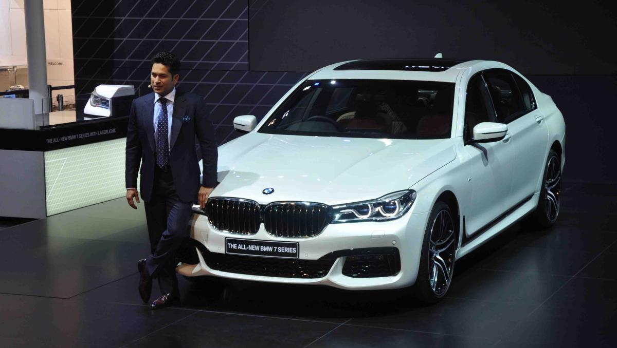 sachin tendulkar bmd auto expo .jpg
