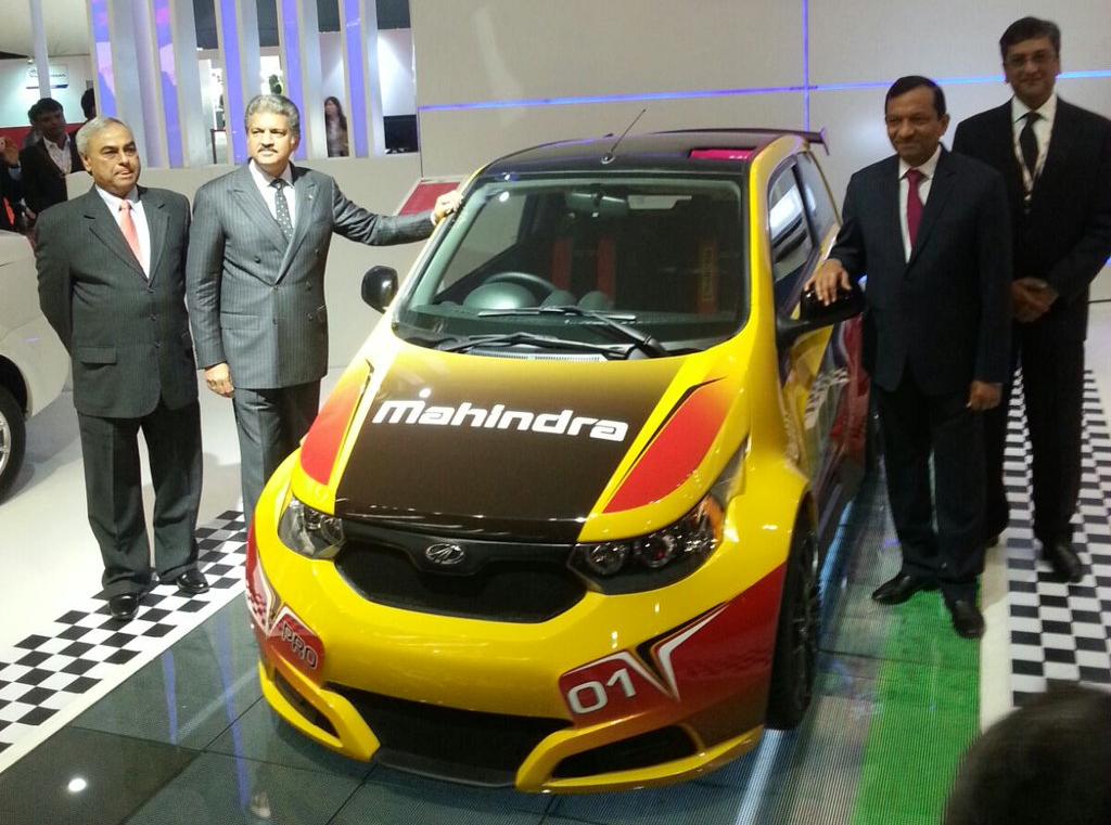 Mahindra E2O car.jpg
