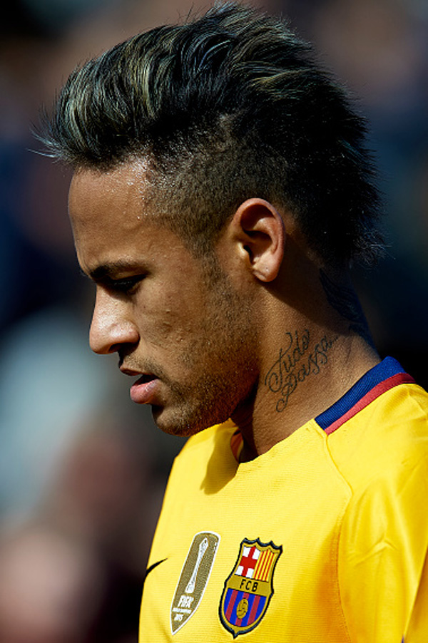 neymar-barcelona-embed . Manuel Queimadelos Alonso/Getty Images