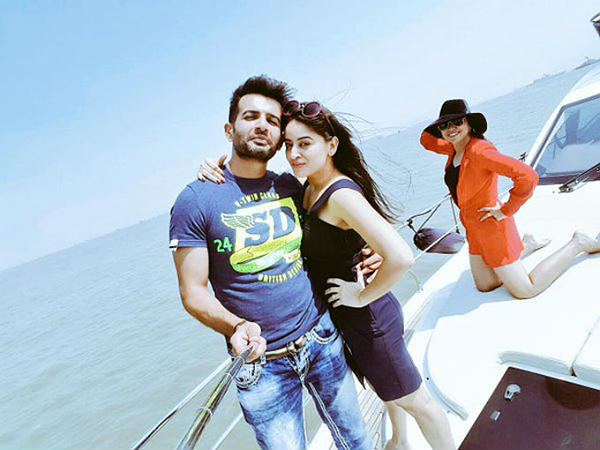 Jay-Bhanushali-Mahhi-Vij5-Twitter-600