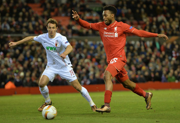 sturridge-augsburg-liverpool-daniel . Photo: AFP