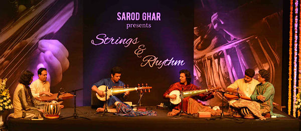 Strings-and-rhythm-Delhi-performance-600