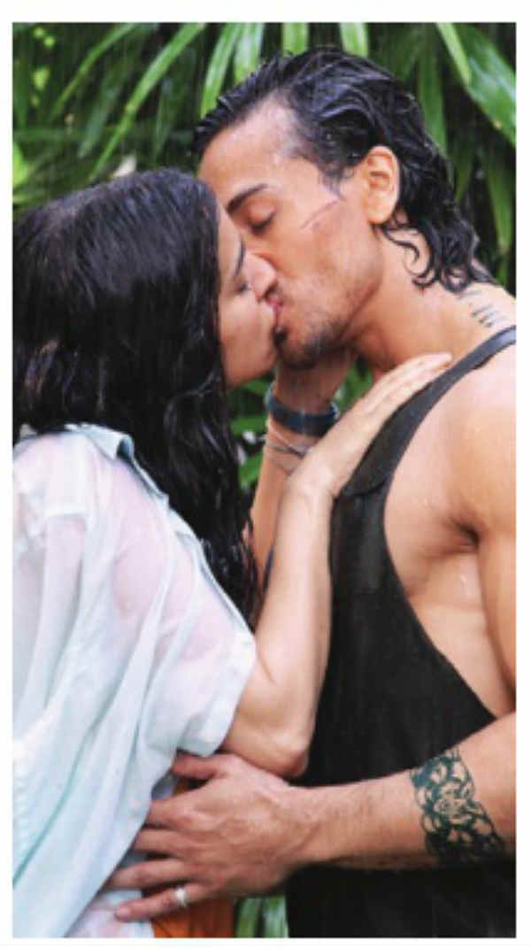 Tiger-Shroff-Shraddha-Kapoor-Baaghi-poster2-600