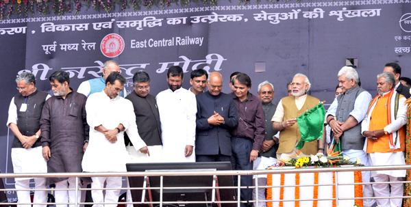 The Prime Minister, Shri Narendra Modi at the inauguration- foundation stone laying of Railway proje