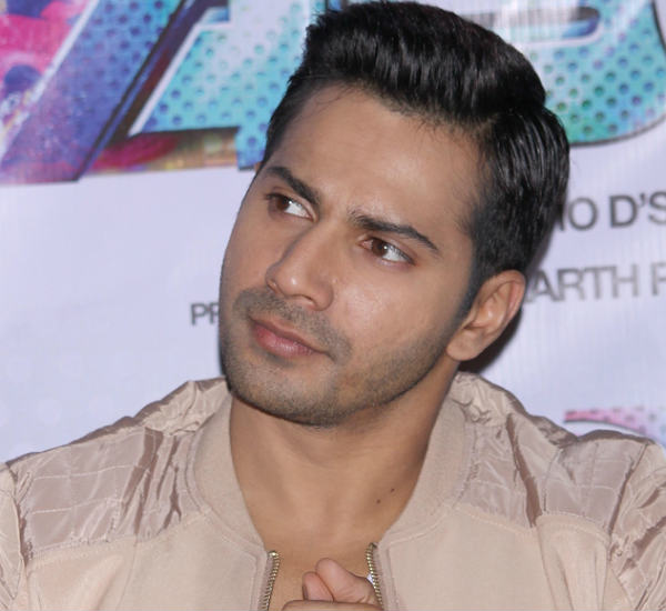 Varun-Dhawan-IANS-600