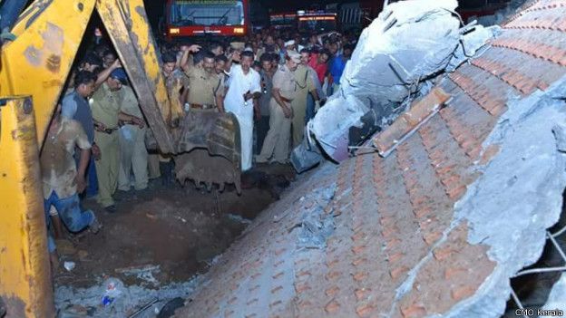 kerala temple fire