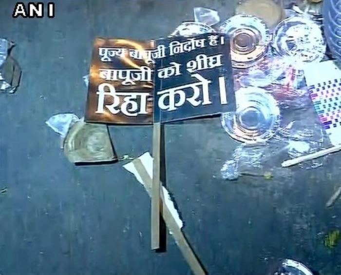 asaram supporter