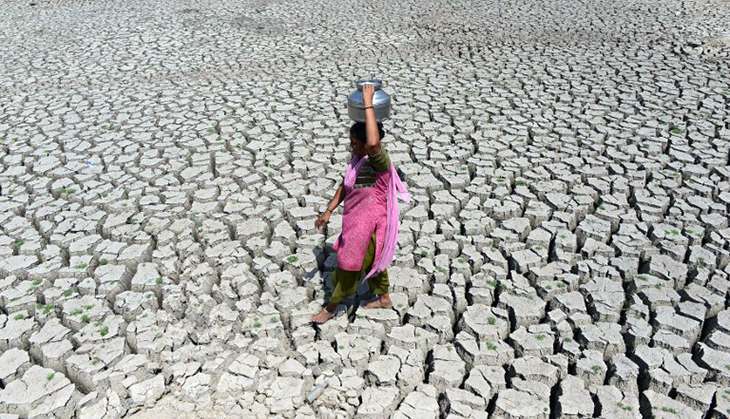 Bombay HC on Maharashtra drought AFP PHOTO/SAM PAN