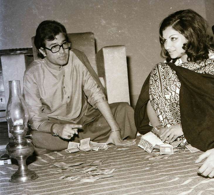 Remembering Rajesh Khanna, Bollywood's First Superstar, On His 74th ...