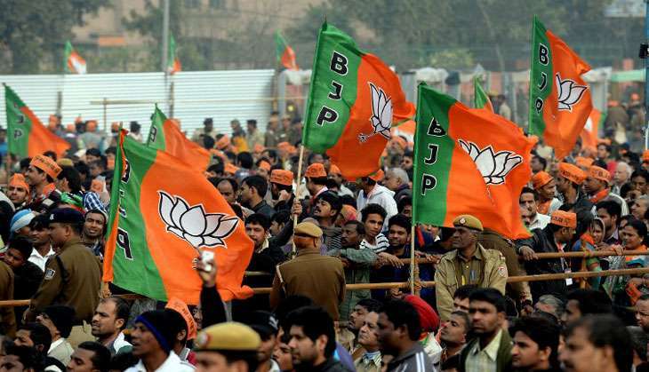 Rebel makes BJP sweat, unholy amounts of money spent in holy Rishikesh - Catch News