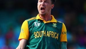 South Africa paceman Dale Steyn named for Australia tour