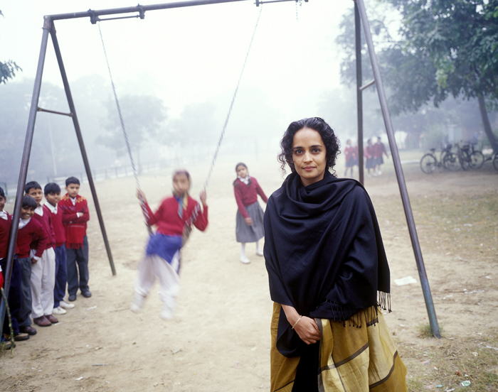 5 reasons why Arundhati Roy is returning her National Award 