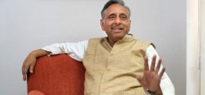 Brickbats for Mani Shankar Aiyar as he tells Pak TV that Modi must be removed as PM 