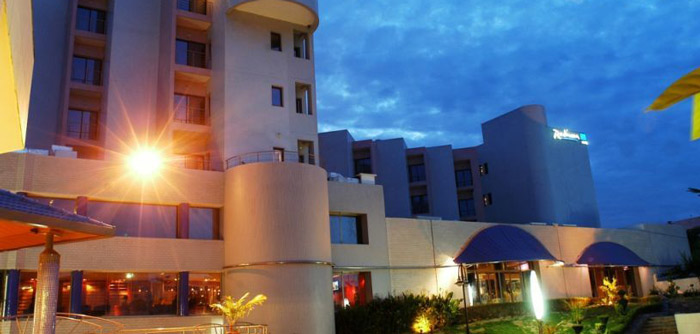 Gunmen hold 170 people hostage at Radisson hotel in Bomako, Mali 