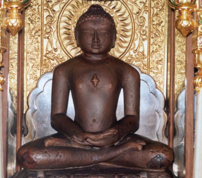 Double loss: two idols worth several crores stolen in two days 