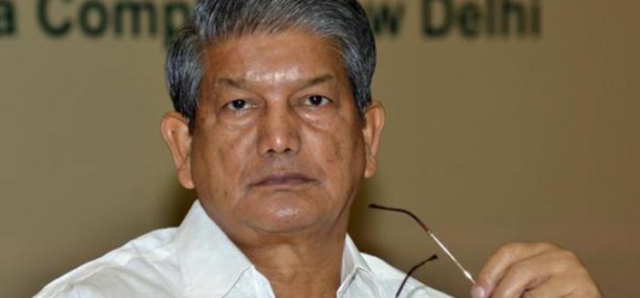 Viral: this photo of Uttarakhand's CM is the funniest thing you will see today 